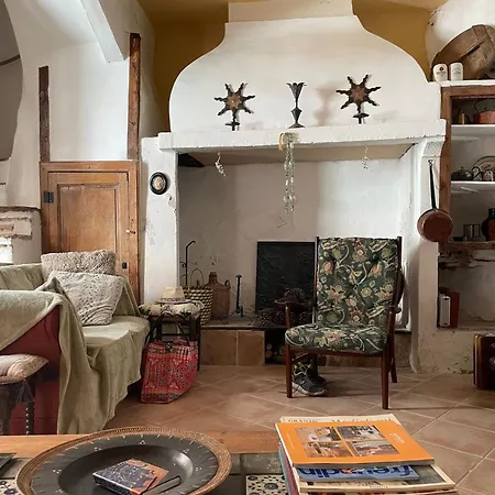 Holiday home Maison Flamingo Saint-Genies-de-Fontedit